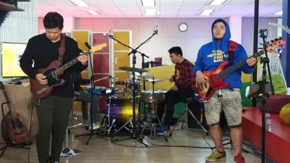 Pekerjaan dalam bermusik